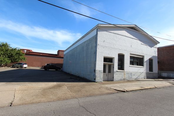 Office Space | Downtown Hattiesburg: 623 N Main St, Hattiesburg, MS 39401
